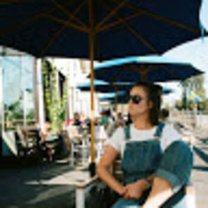 Meet your Posher, Denise